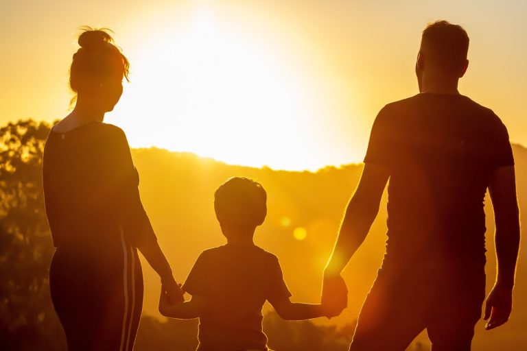 Familjebehandling via Socialtjänsten – Stöd för familjer med barn i alla åldrar